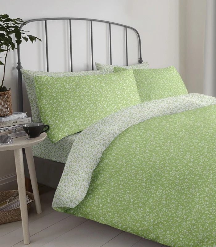 Lewis's Reversible Printed Bed In A Bag - Sage Green Florals