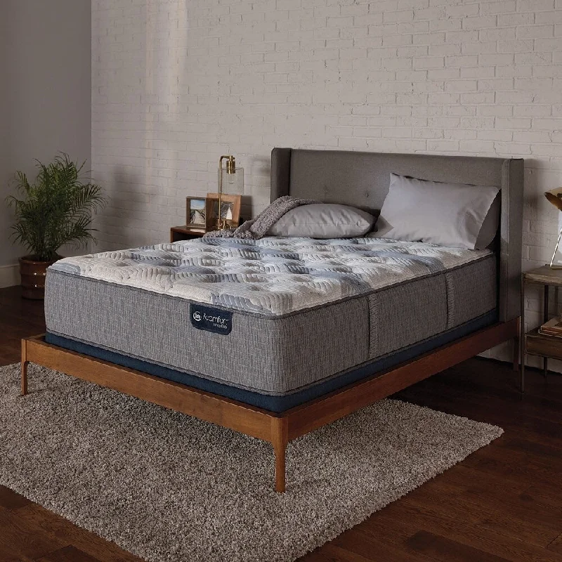 Serta iComfort Blue Fusion 200 13-inch Plush Hybrid Mattress Set