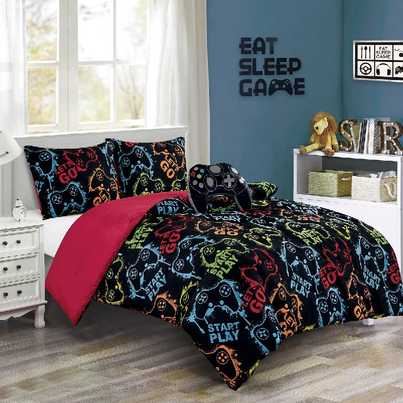 Game Twin/Full Size Comforter Set