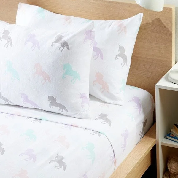 Porch & Den Werburgh Kid's Unicorn Pattern Flannel Sheet Set Size- Twin