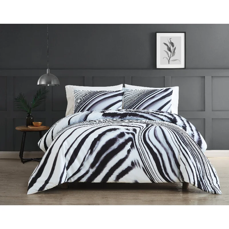 Vince Camuto Muse 3 Piece Comforter Set