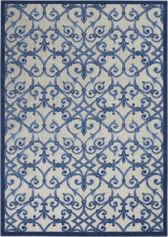 4' X 6' Floral Outdoor & Indoor Area Rug - Blue / Gray