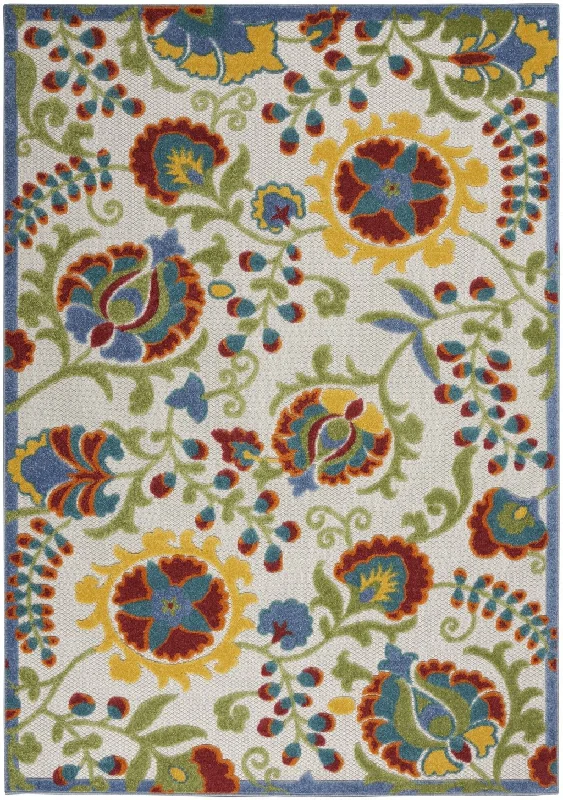 5' X 7' Floral Indoor / Outdoor Area Rug - Ivory / Multi