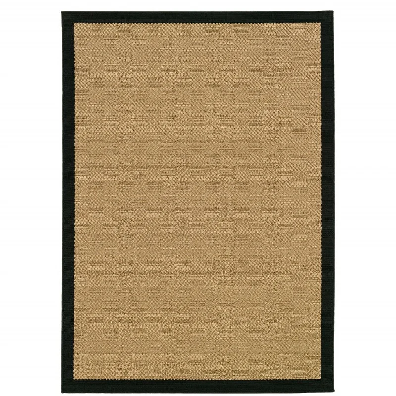 5' X 8' Indoor / Outdoor Area Rug - Beige / Black