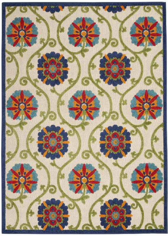 5' X 8' Outdoor / Indoor Area Rug - Ivory / Blue