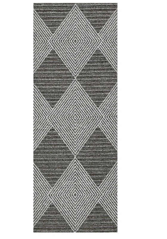 8' Machine Woven UV Treated Diamonds Indoor / Outdoor Runner Rug - Ivory Gray