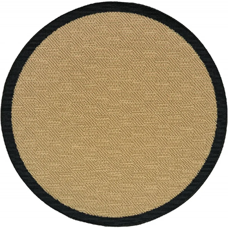 8' X 8' Indoor / Outdoor Area Rug - Beige / Black